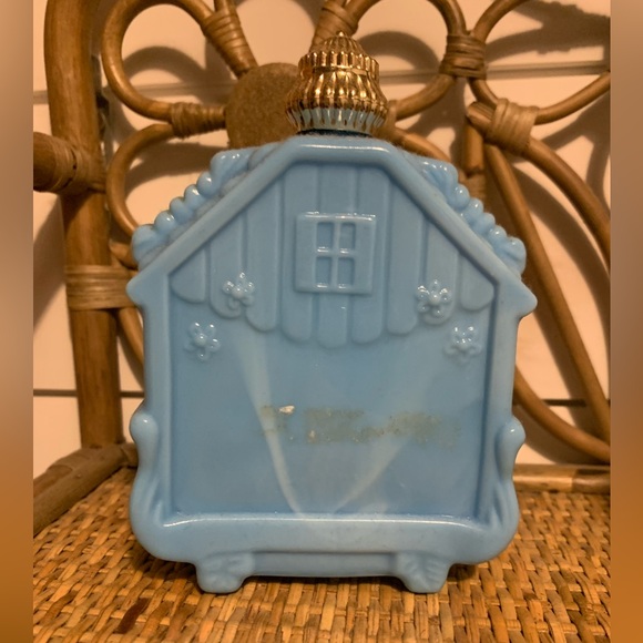 Vintage Avon Blue Ceramic Birdhouse Cologne Bottle - Picture 3 of 5